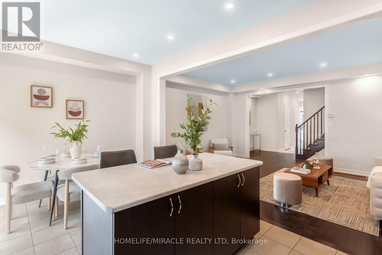 52 TUNDRA ROAD - 24