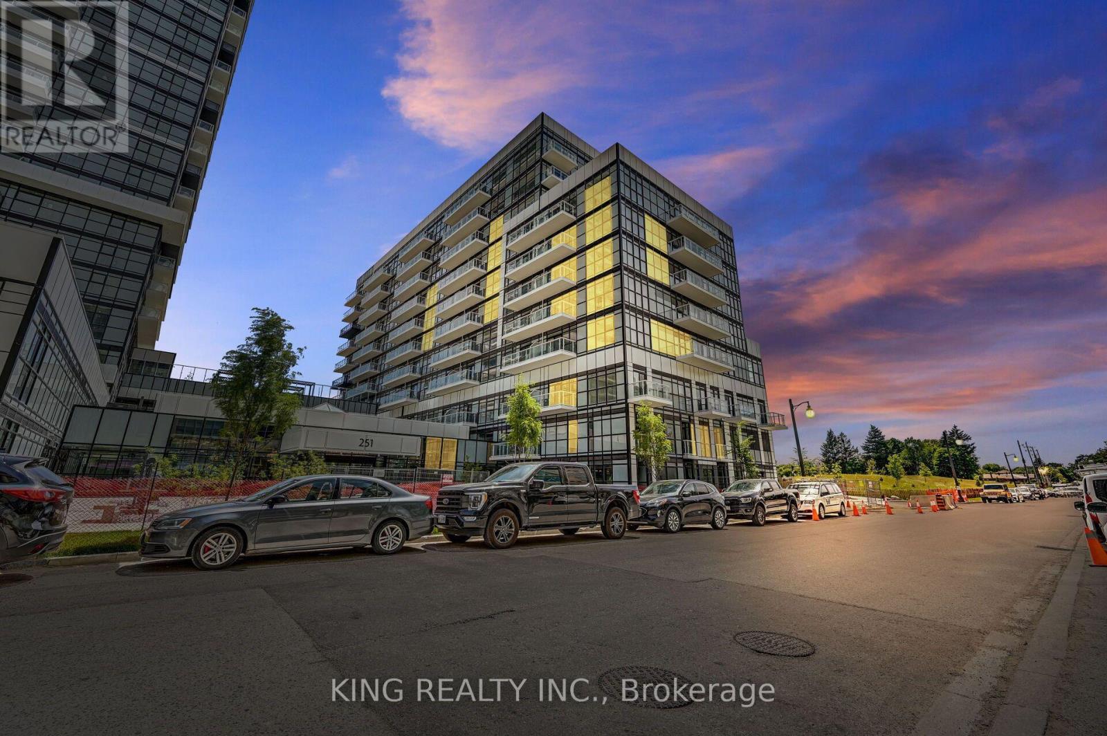 #133 251 MANITOBA STREET - 1