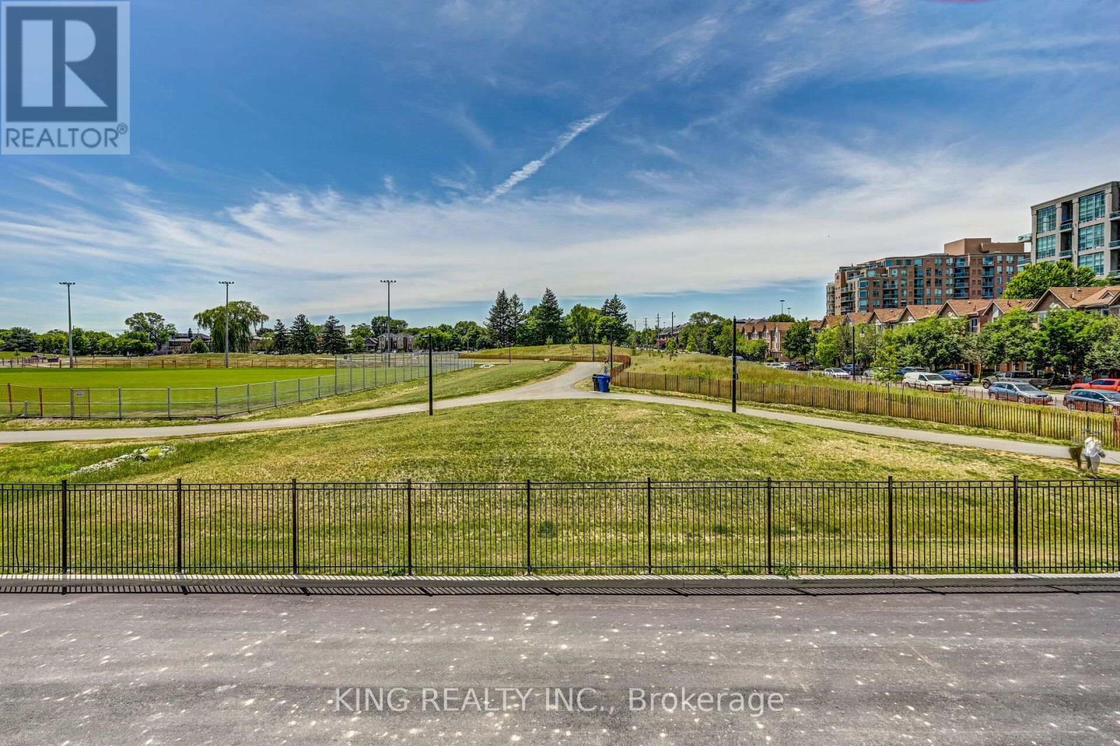 #133 251 MANITOBA STREET - Image 33