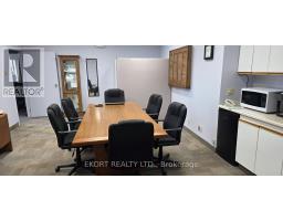39 Davis Street E, Quinte West, ON K8V4K8 Photo 13