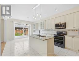 Bedroom - 35 Royal Coachman Way, Hamilton, ON L8J0M2 Photo 6