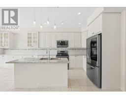 Bathroom - 35 Royal Coachman Way, Hamilton, ON L8J0M2 Photo 7