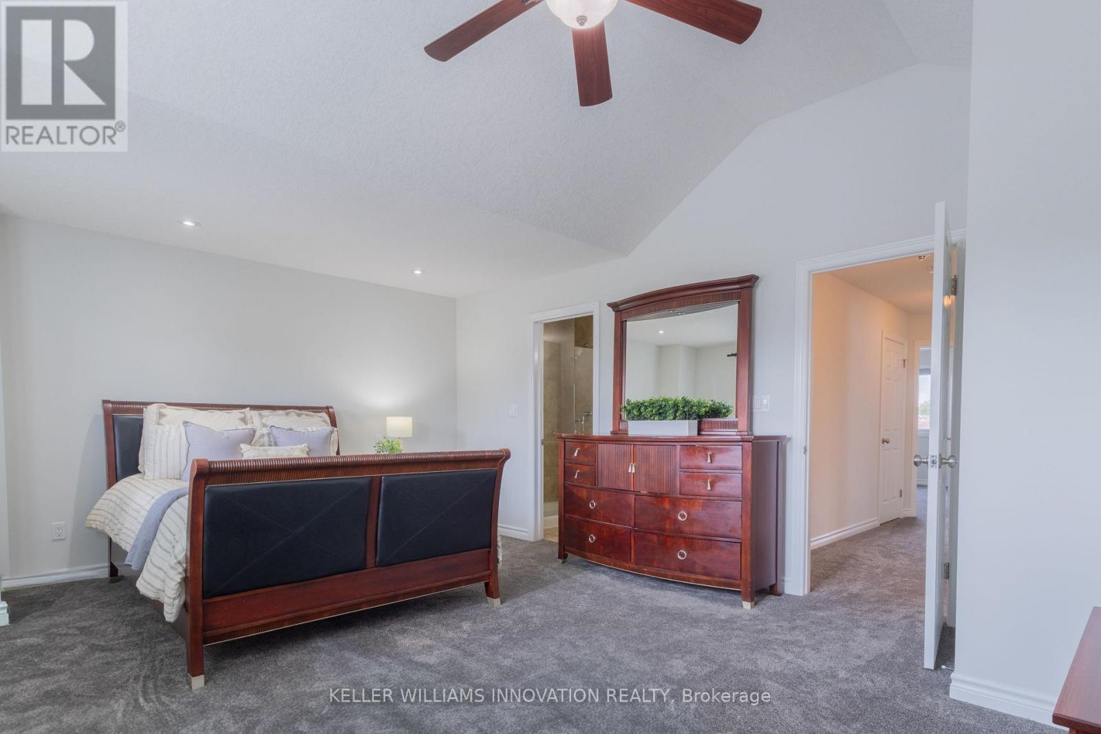 178 HUCK CRESCENT - 14