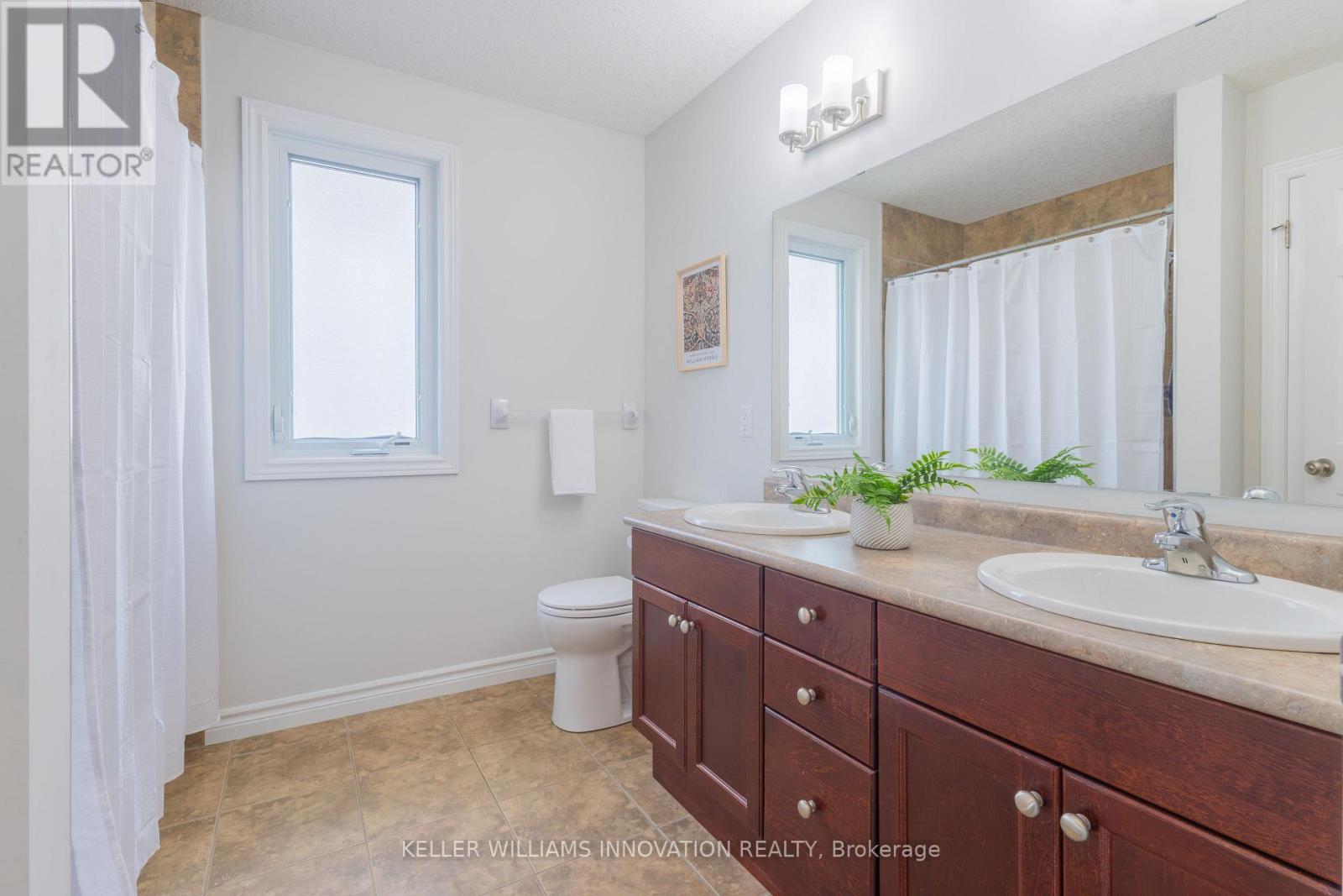 178 HUCK CRESCENT - 15