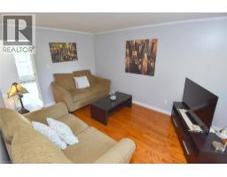 Dining room - 100 Golden Orchard Drive, Hamilton, ON L9C6J5 Photo 9