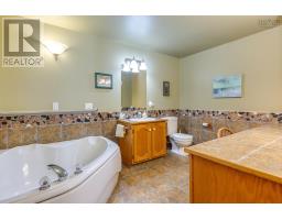 143 Oliver Road, Hazel Glen, NS B0K2A0 Photo 21