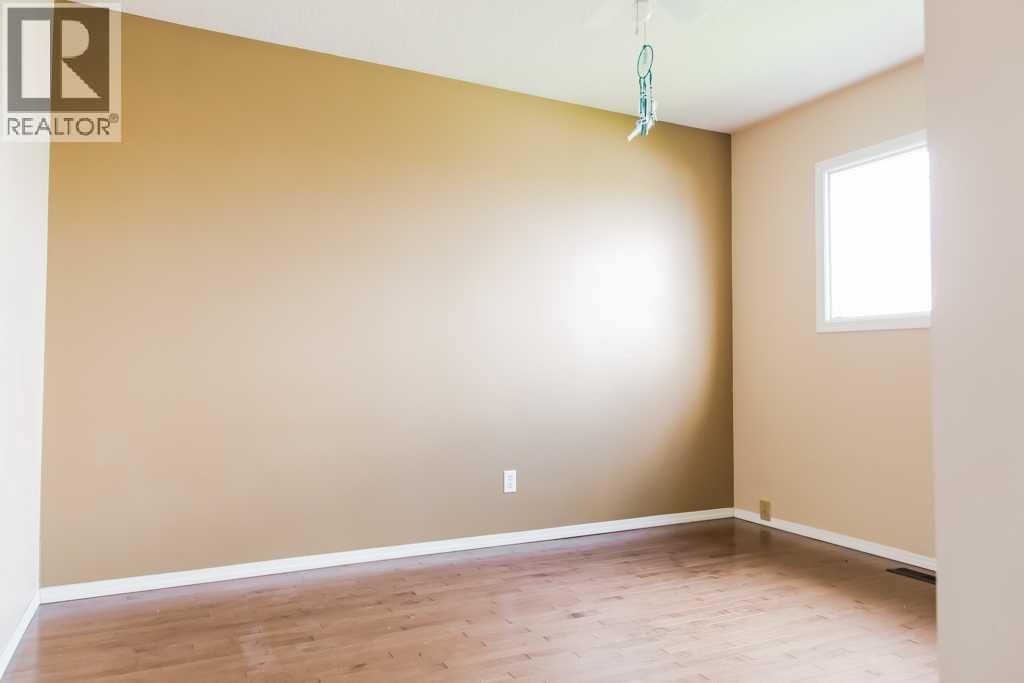 11706 98 Street - Image 21