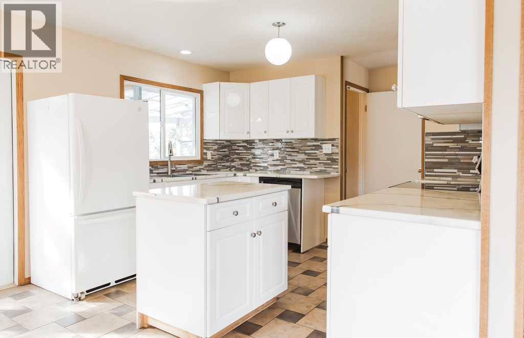 11706 98 Street - Image 7