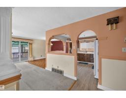6348 34a Av Nw, Edmonton, AB T6L1E4 Photo 10