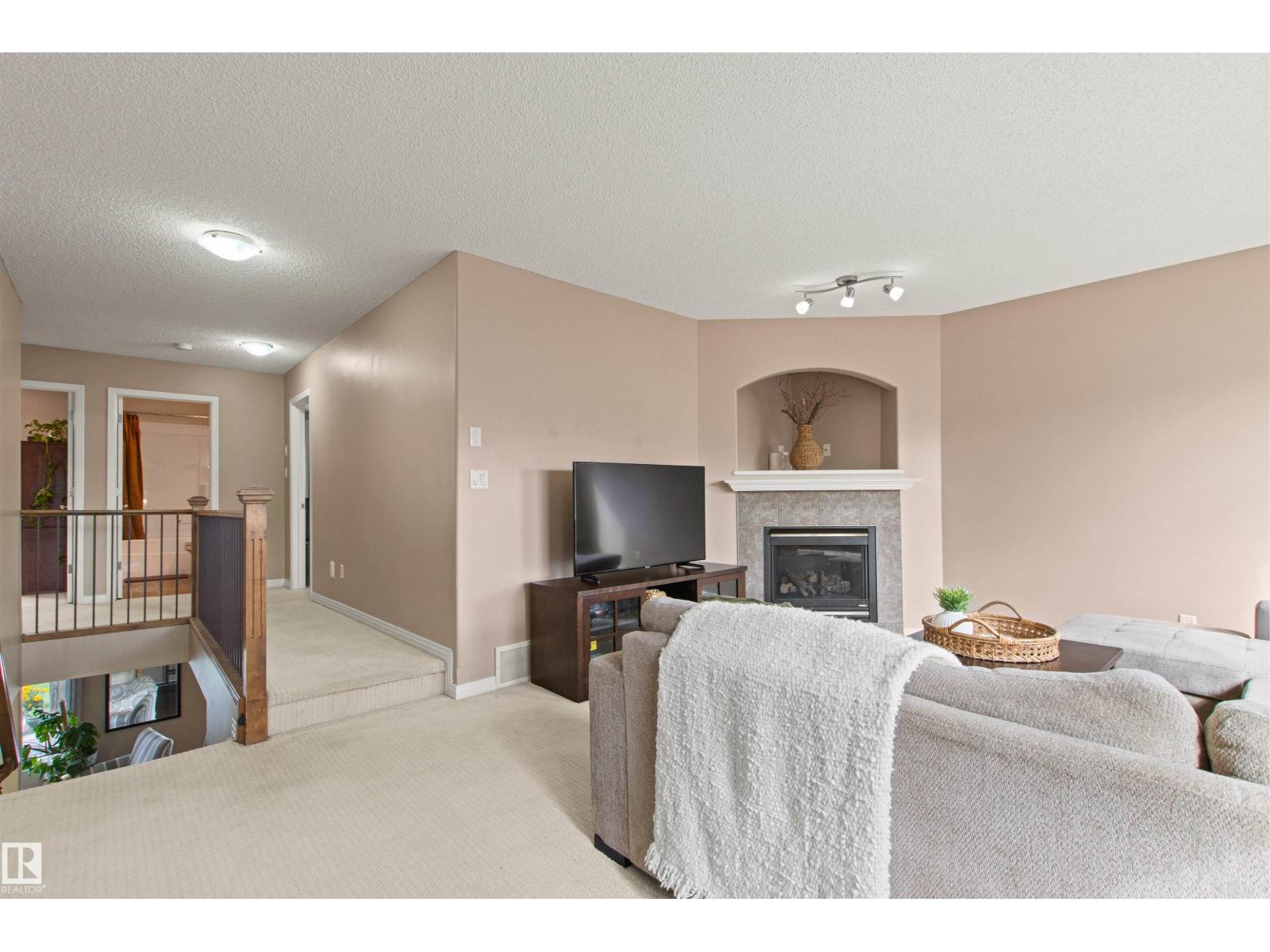 5214 205 ST NW - 32