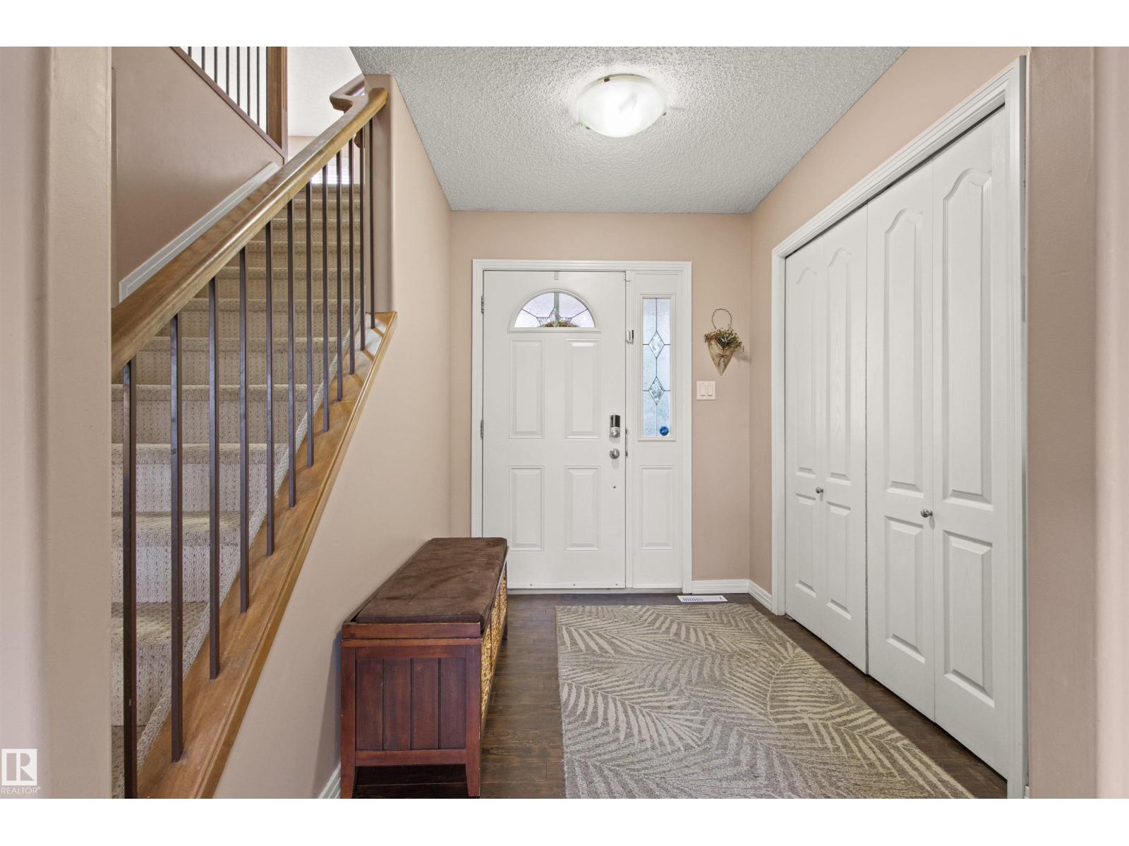 5214 205 ST NW - 4