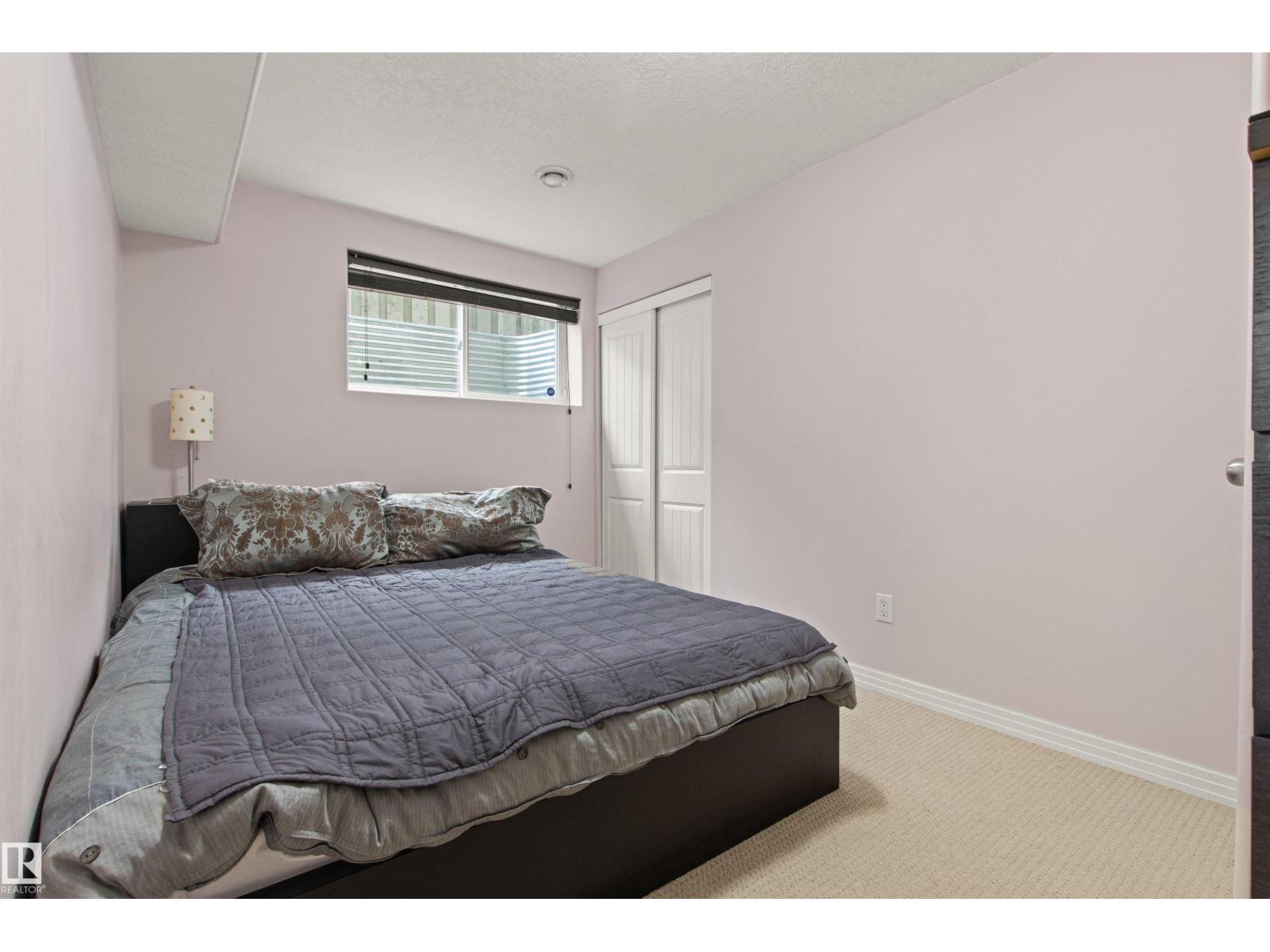 5214 205 ST NW - 55