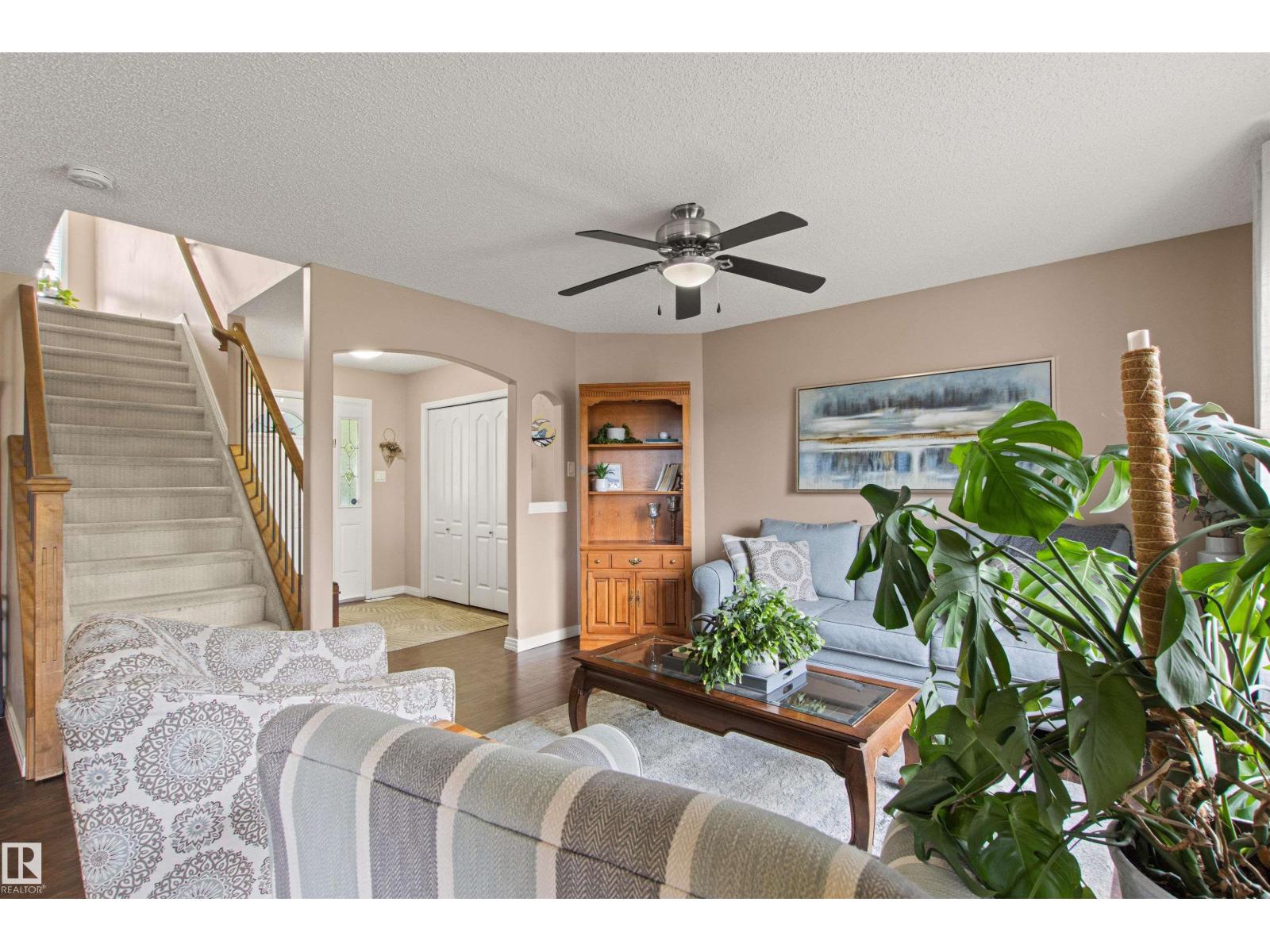 5214 205 ST NW - 9