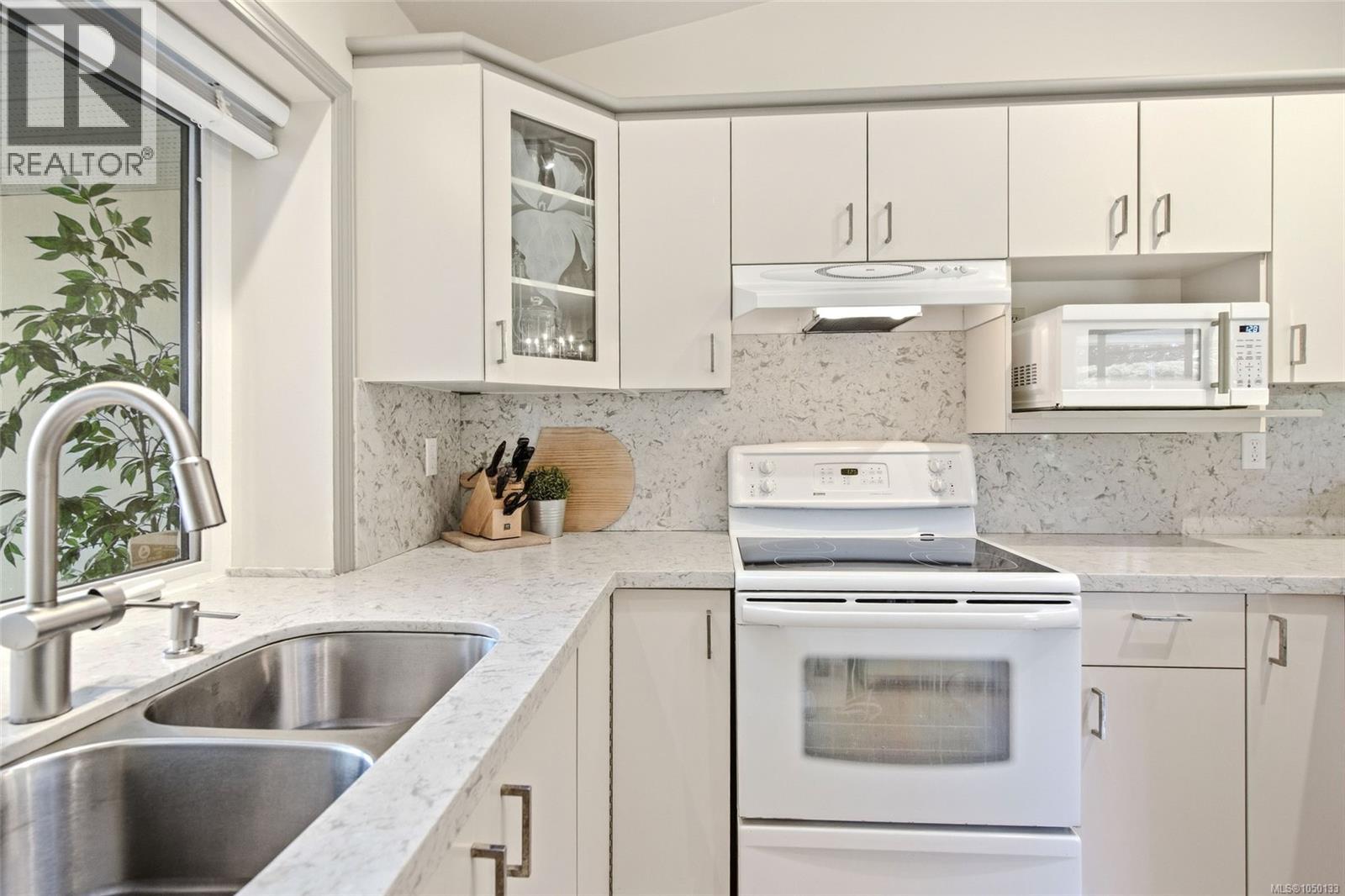 24 639 Arbutus St, Qualicum Beach