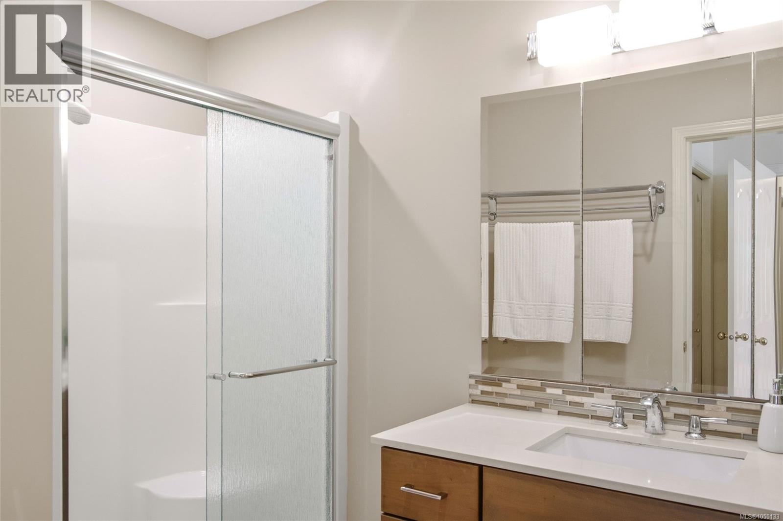 24 639 Arbutus St, Qualicum Beach