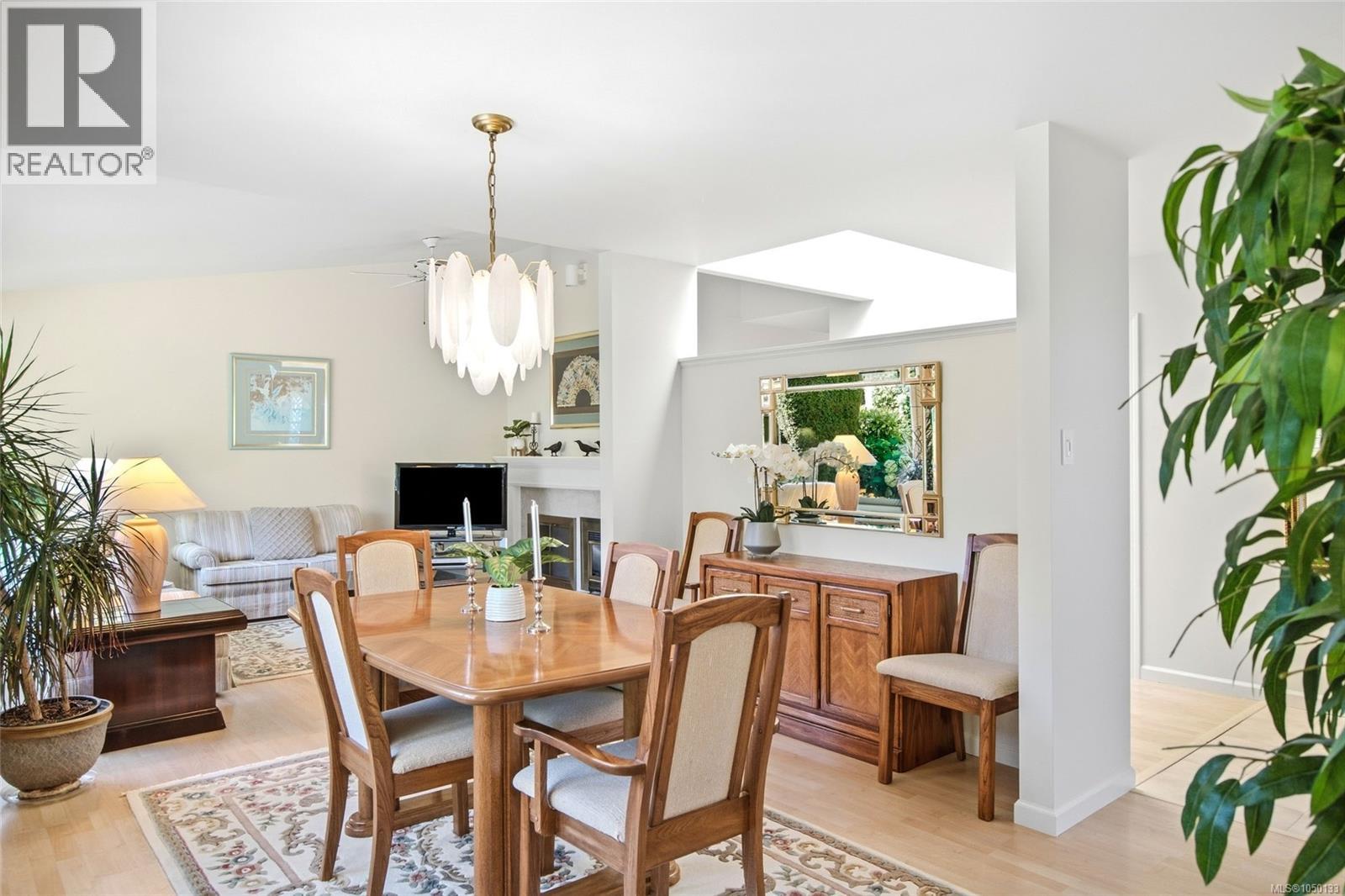 24 639 Arbutus St, Qualicum Beach