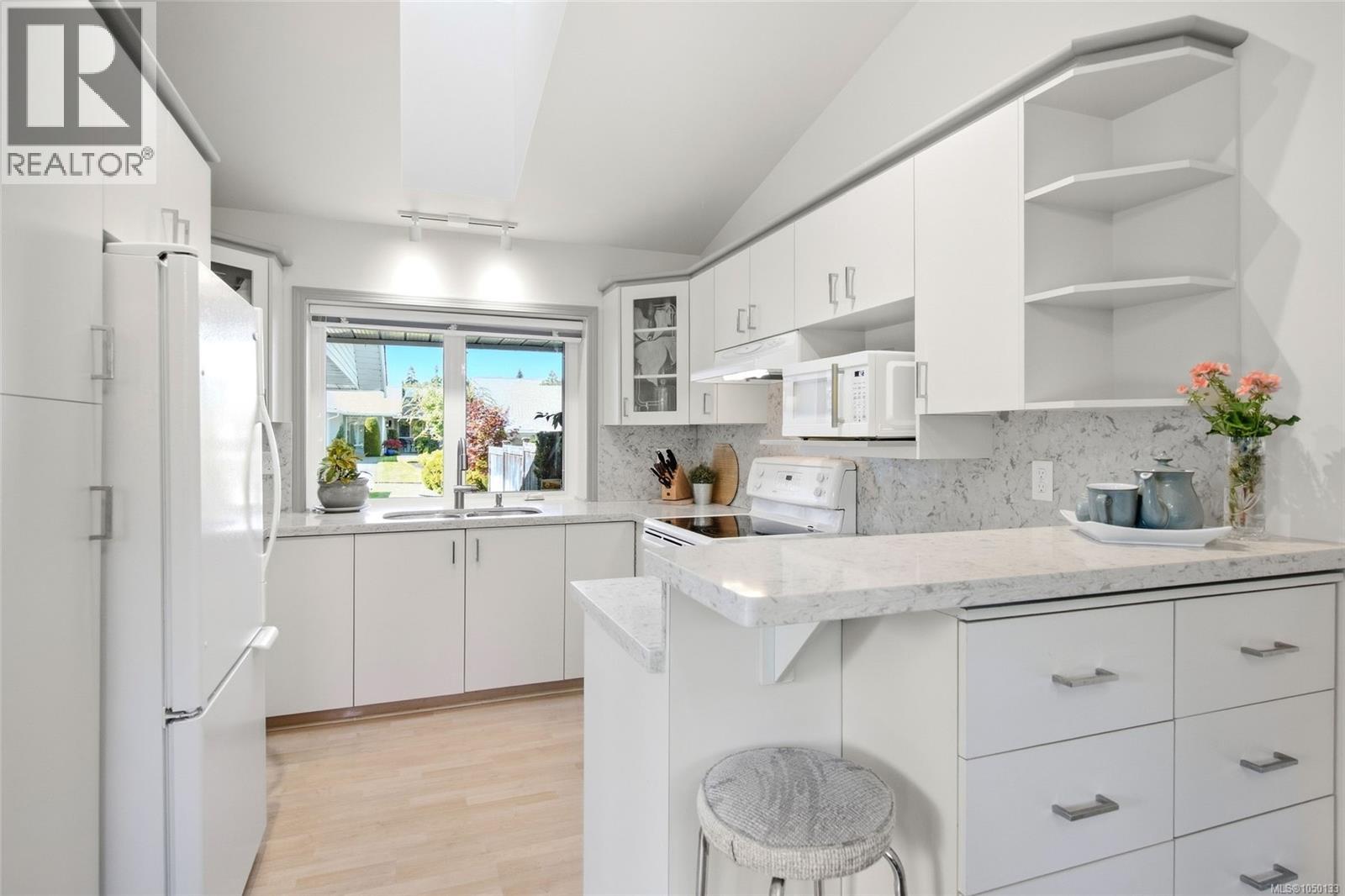 24 639 Arbutus St, Qualicum Beach