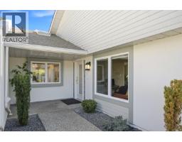 24 639 Arbutus St, Qualicum Beach, BC V9K1P4 Photo 11