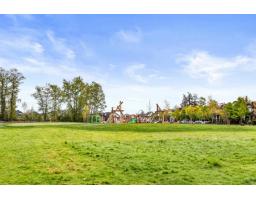 82 18983 72a Avenue, Surrey, BC V4N1A5 Photo 34