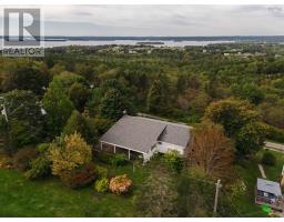 Bedroom - 28 Oakview Drive, Chester, NS B0J1J0 Photo 7