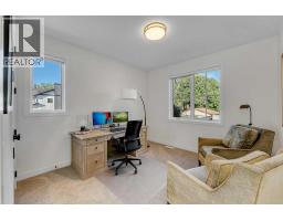 370 Capri Crescent Nw, Calgary, AB T2L1B2 Photo 25