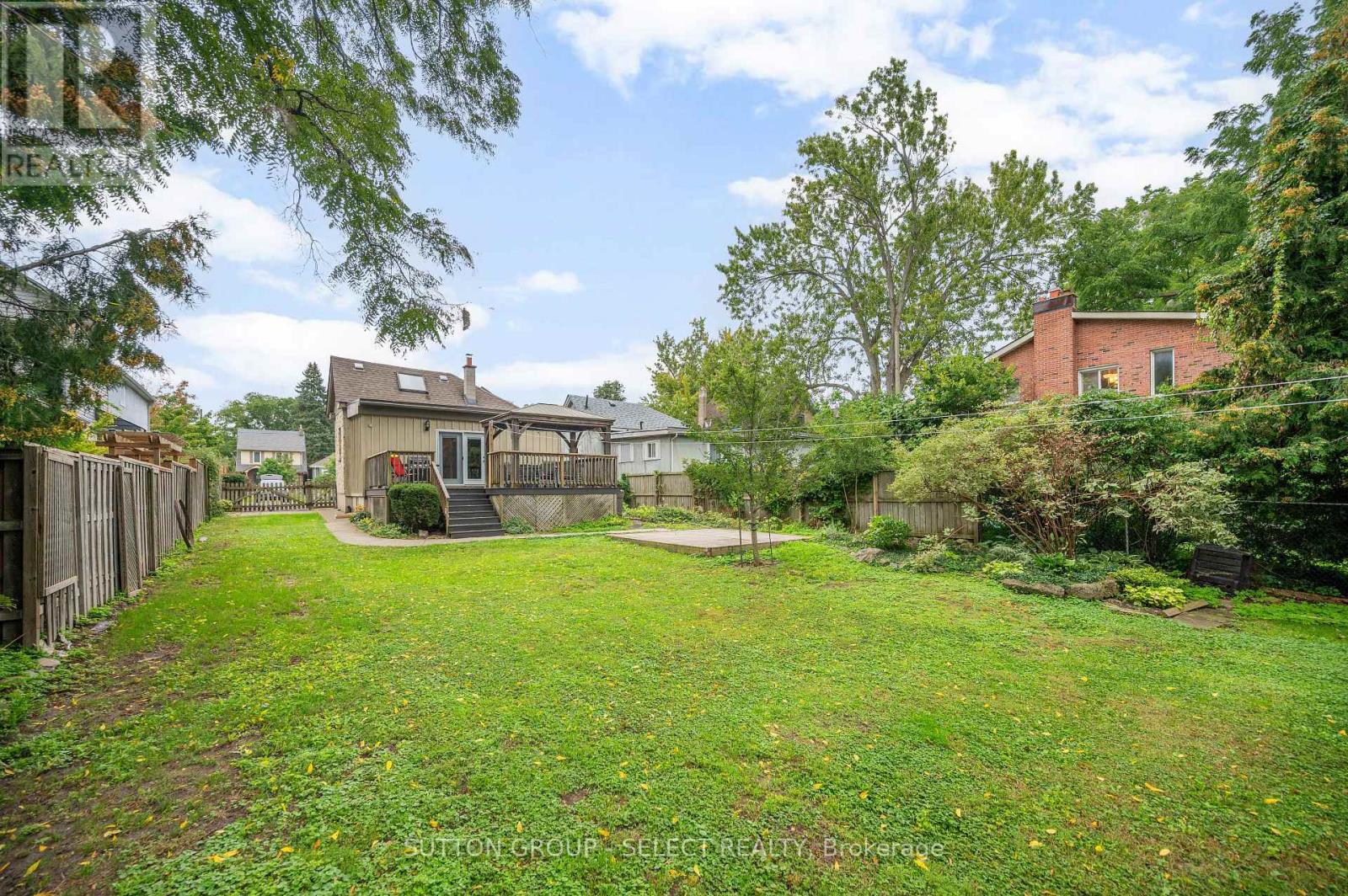 797 COLBORNE STREET - 28