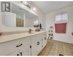 125 Stonyburn Crescent, Cambridge, ON N1R7X2 Photo 27