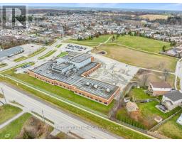 125 Stonyburn Crescent, Cambridge, ON N1R7X2 Photo 48