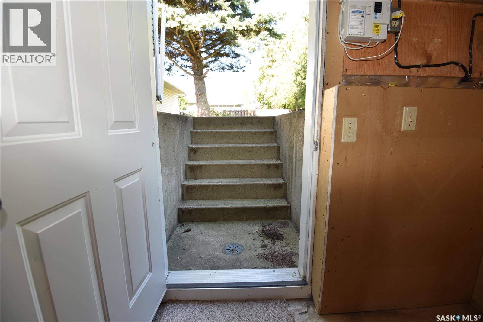 309 Watson CRESCENT - Image 34