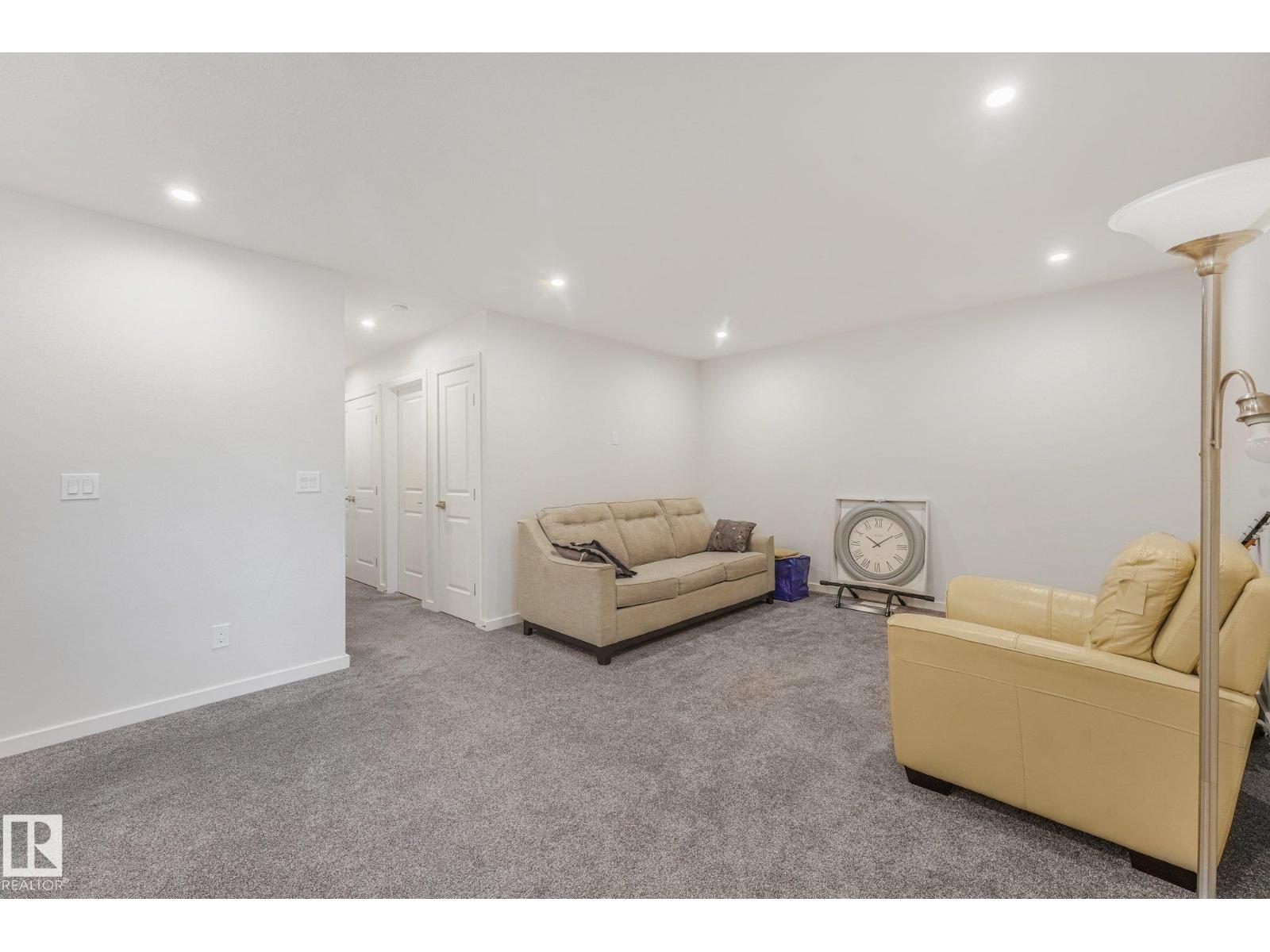 3423 KULAY GR SW - 35