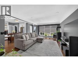 Living room - 386 Upper Kenilworth Avenue, Hamilton, ON L8T4G5 Photo 8