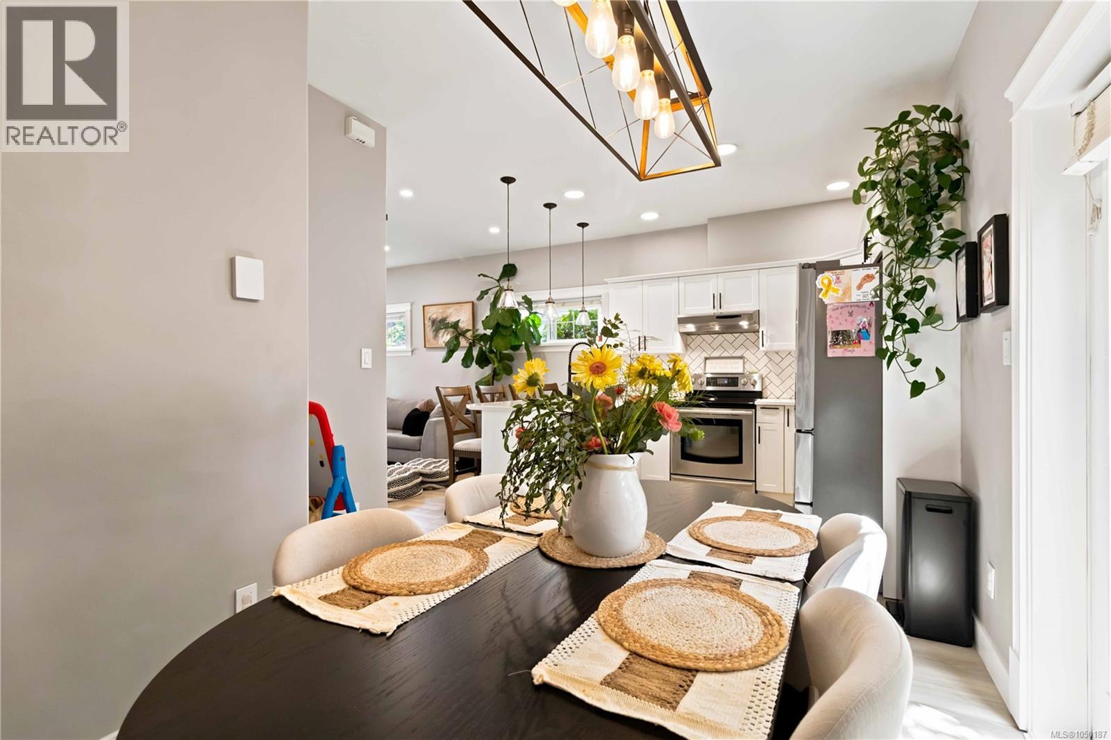 #111 2645 Millstream Rd - Image 14
