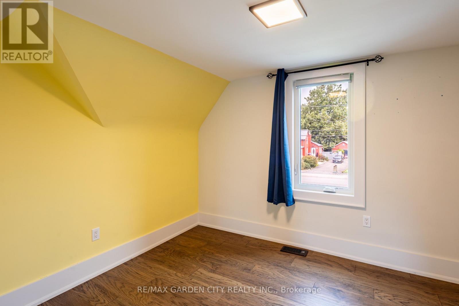 695 QUAKER ROAD - Image 17