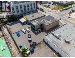213-219 Rutland Road N, Kelowna, BC V1X3B1 Photo 16