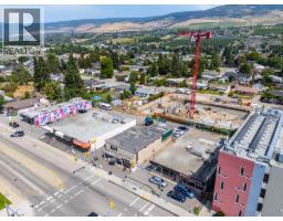 213-219 Rutland Road N, Kelowna, BC V1X3B1 Photo 11