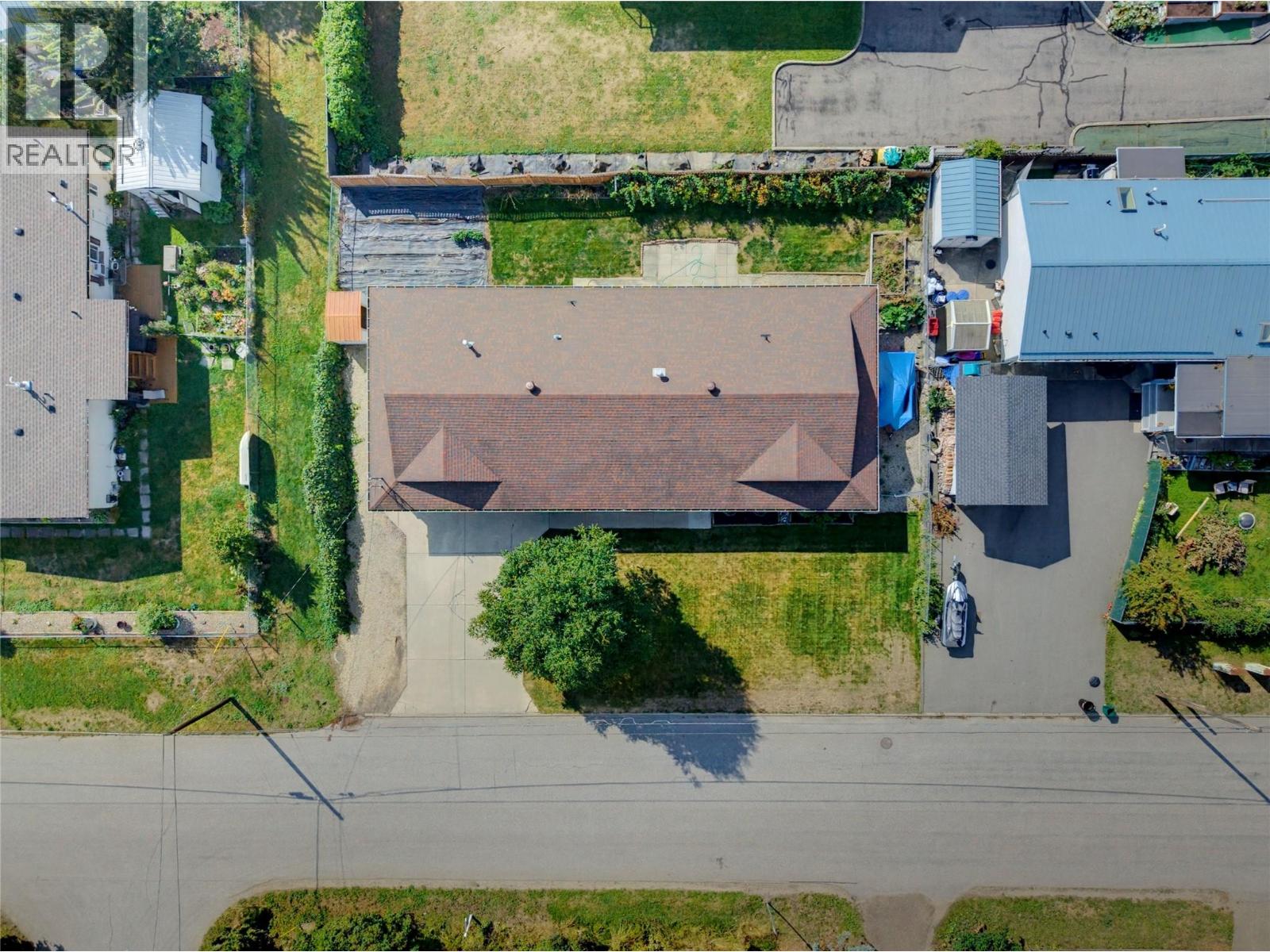5080 70 Avenue NE - 42