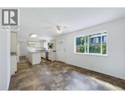 5080 70 Avenue Ne, Salmon Arm, BC V0E1K0 Photo 12