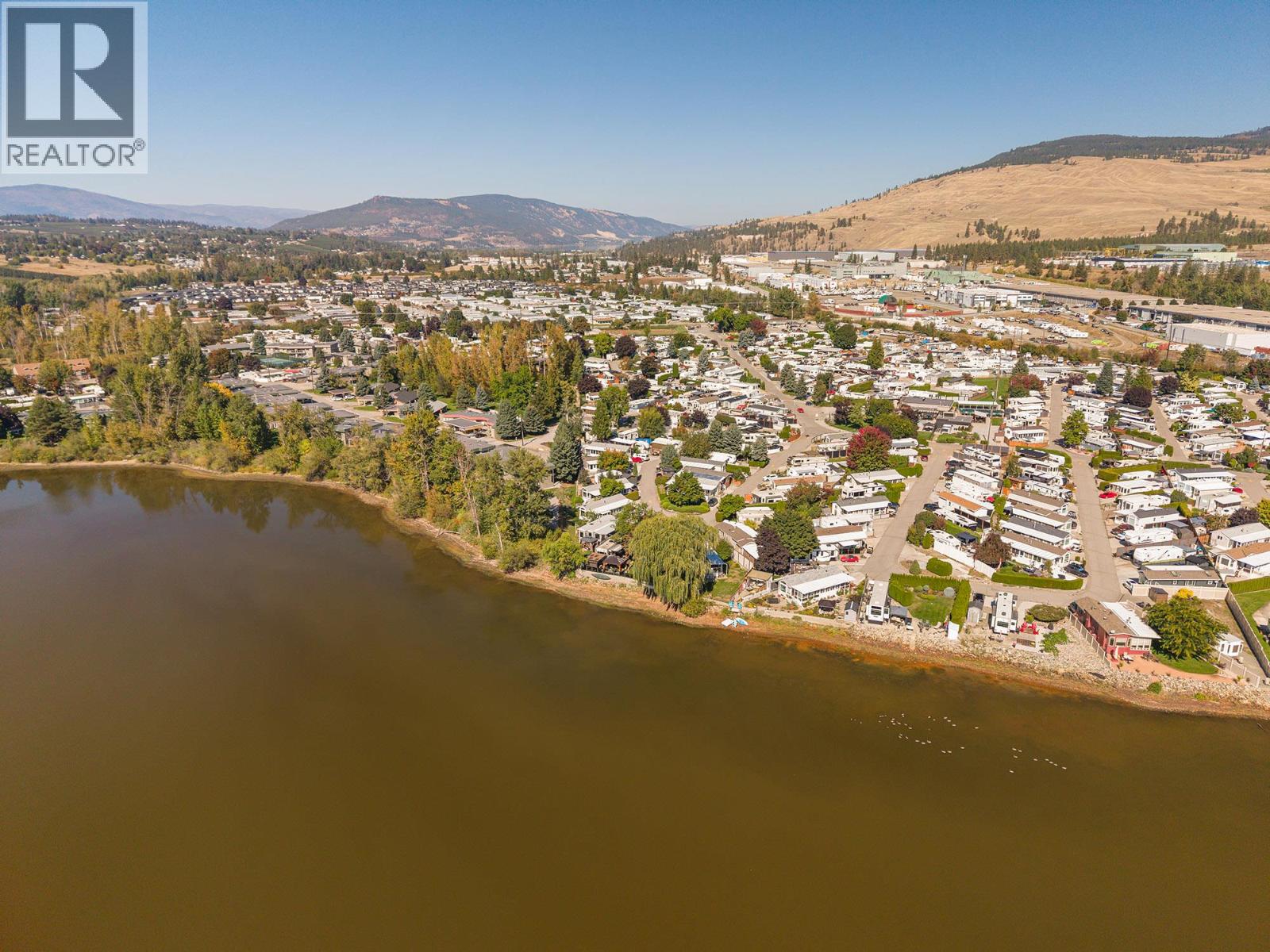  415 Commonwealth Road, Kelowna