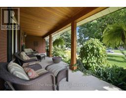 Living room - 102 Glenn Avenue N, South West Oxford, ON N4S7V6 Photo 7