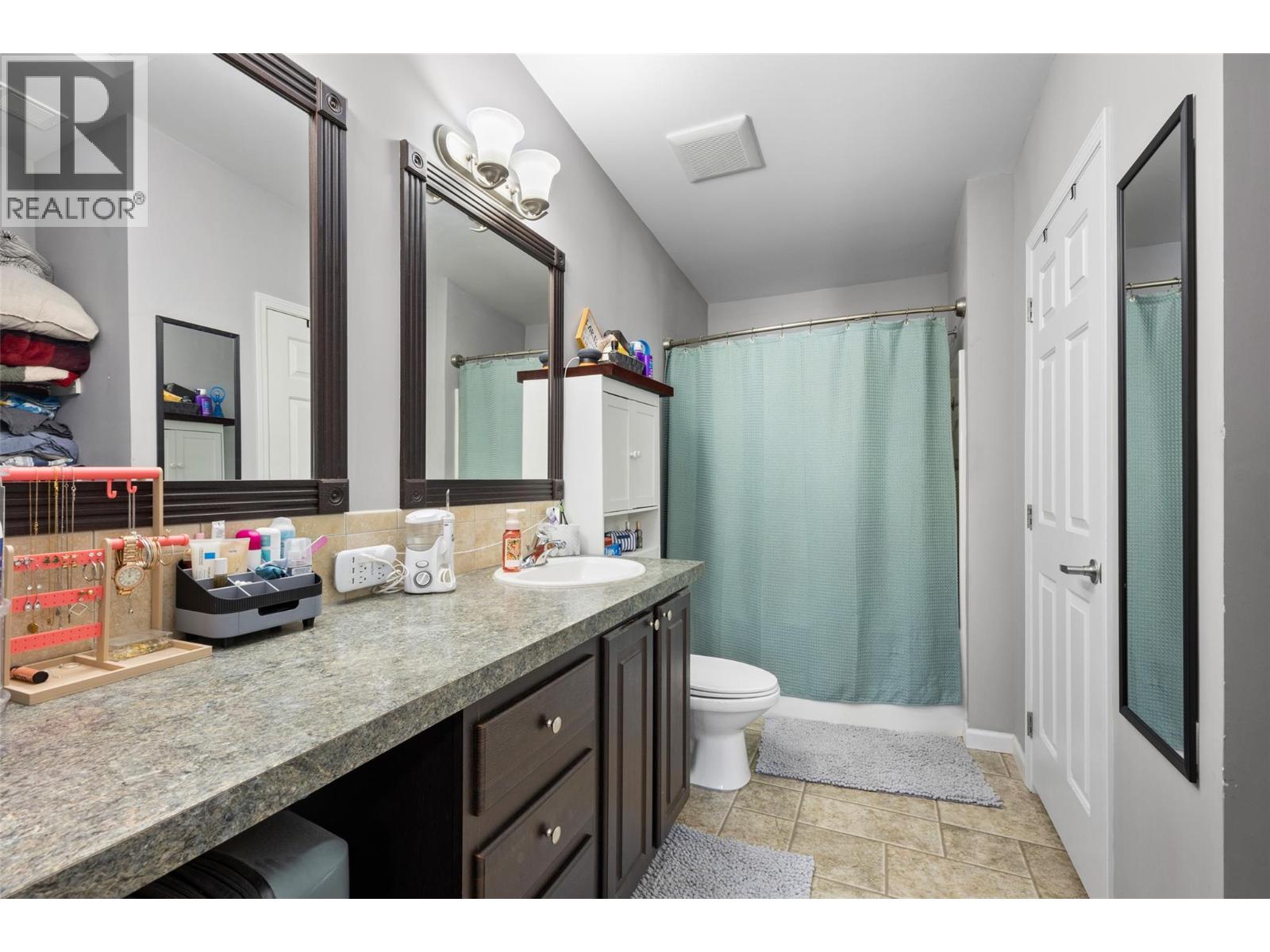 #73 1030 RICARDO Road - 16