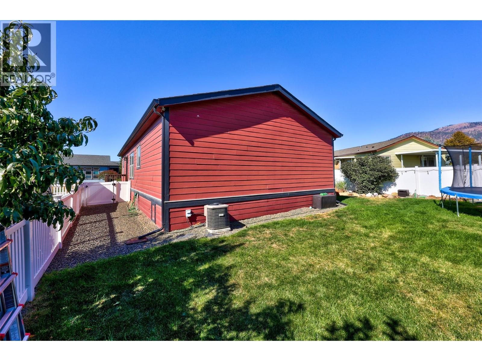 #73 1030 RICARDO Road - 31