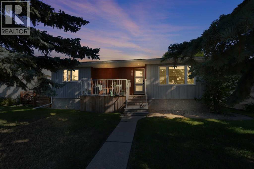 3321 44A Avenue, Red Deer