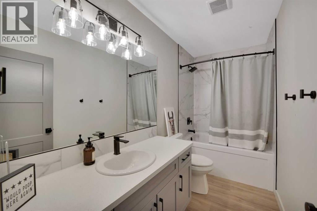 3321 44A Avenue, Red Deer