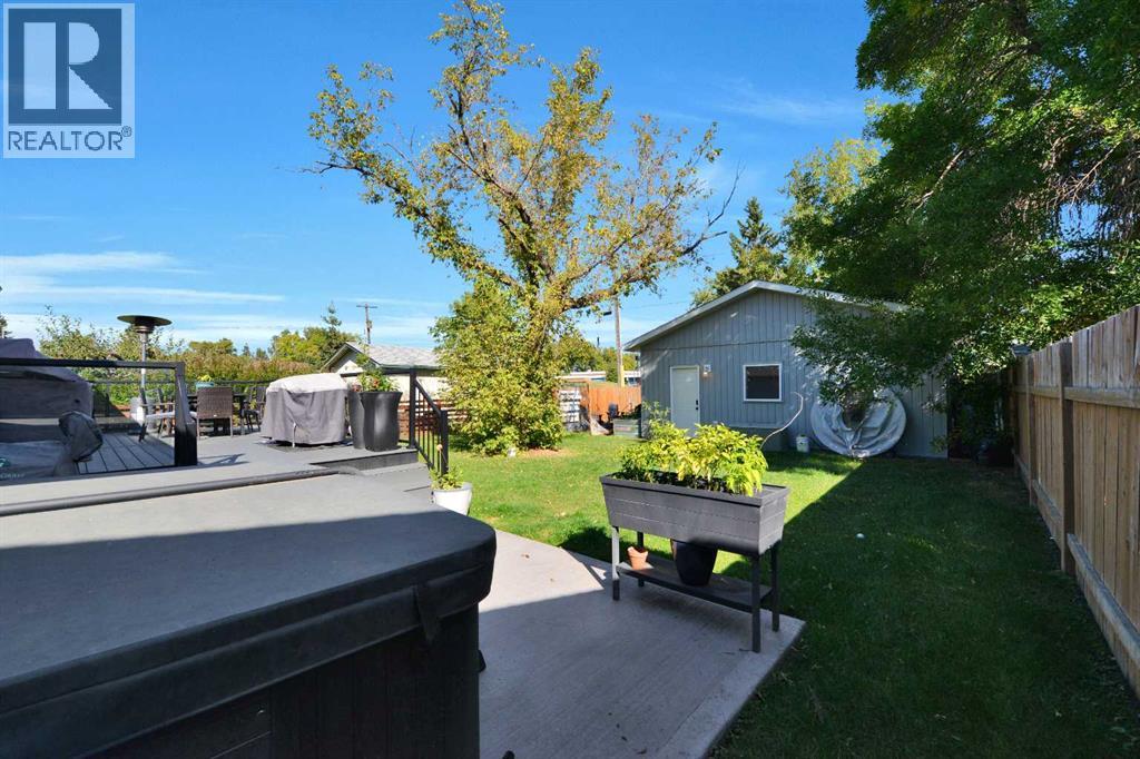 3321 44A Avenue, Red Deer