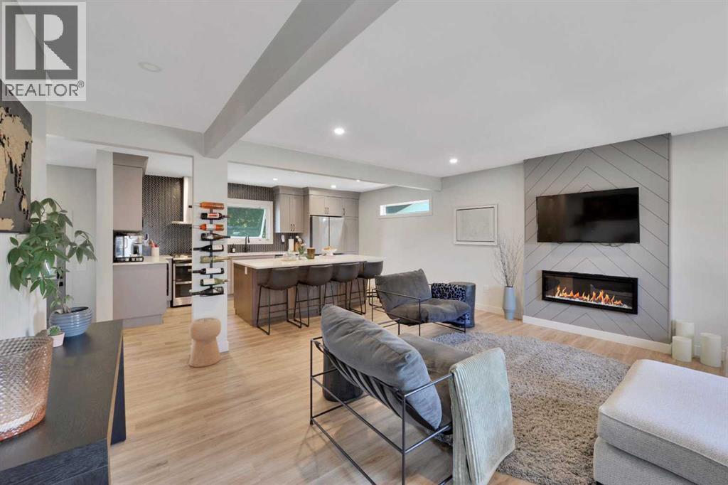 3321 44A Avenue, Red Deer