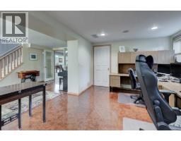 2918 Lathom Crescent Sw, Calgary, AB T3E5W7 Photo 35
