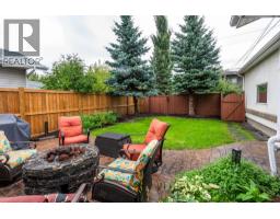 2918 Lathom Crescent Sw, Calgary, AB T3E5W7 Photo 39