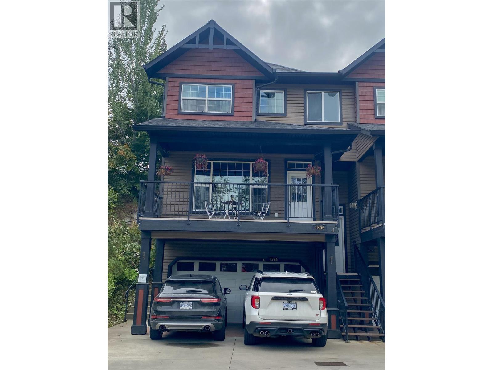 4 1596 Okanagan Avenue Southeast, Salmon Arm