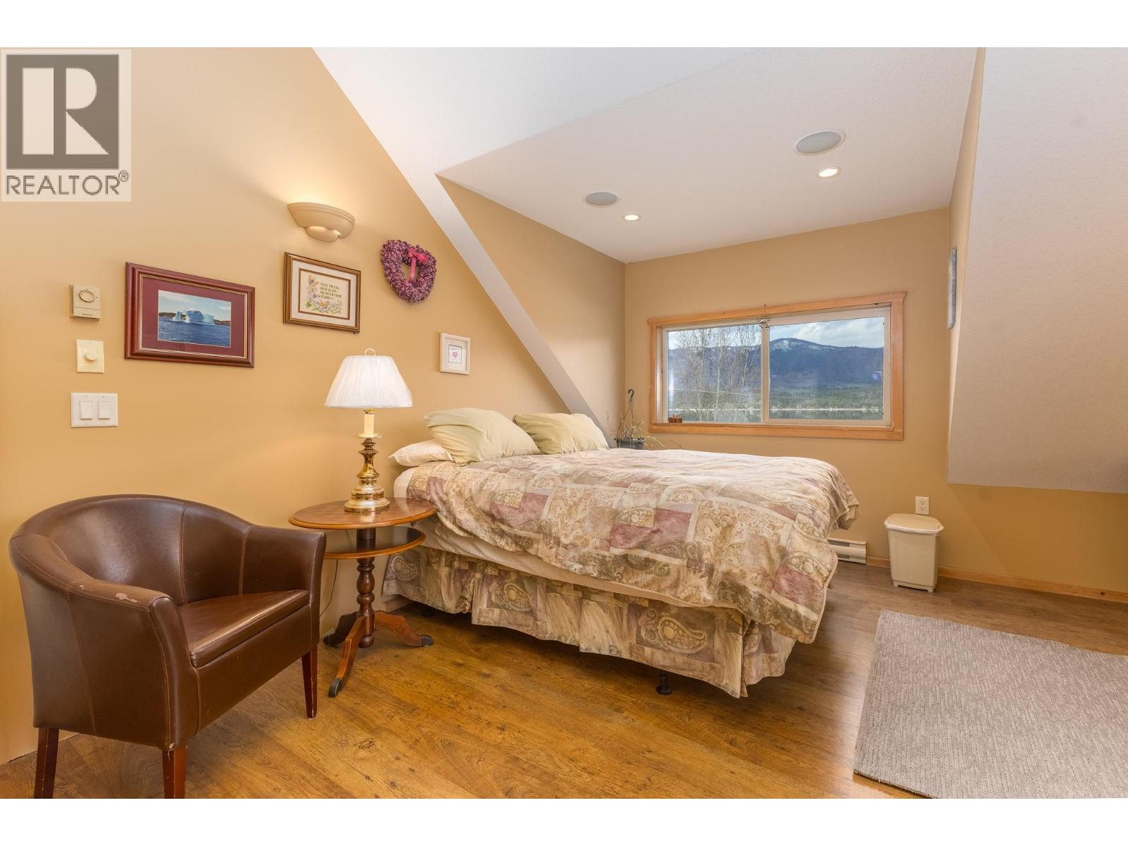 3572 Eagle Bay Road - 20