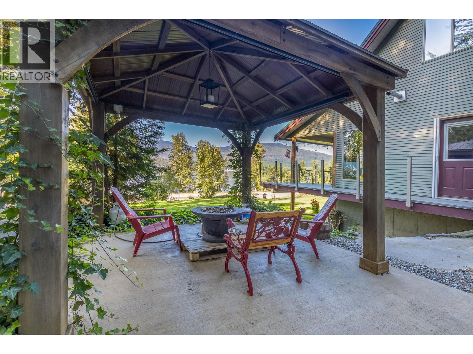  3572 Eagle Bay Road, Eagle Bay